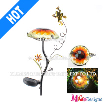 Fashion Metal Frog Stake Mushroom Light Solar Garden Light